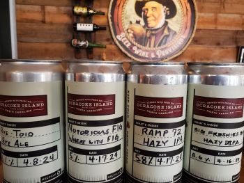 Old Tom's Beer, Wine & Wares, 1718 Brewery Beer Growlers