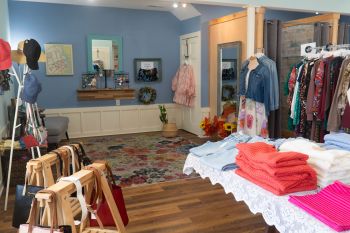 Bloom Boutique, Stylish Clothing