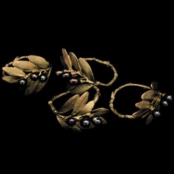 Nest, Olive Napkin Rings