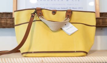 Nest, Tampico Bags