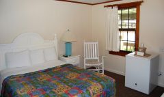 The Dare Haven Motel on the Outer Banks photo
