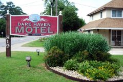 The Dare Haven Motel on the Outer Banks photo