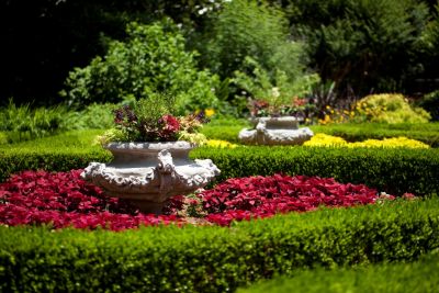 Courtyard at The Elizabethan Gardens in Manteo, NC