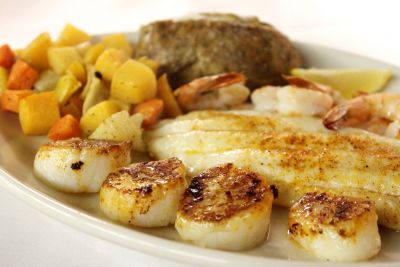 Basnight’s Lone Cedar Outer Banks Seafood Restaurant photo