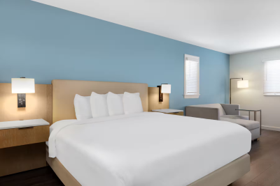 Hotel Manteo, Trademark Collection by Wyndham photo