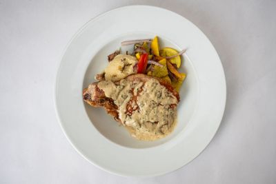 Vicki B's Restaurant &amp; Market photo