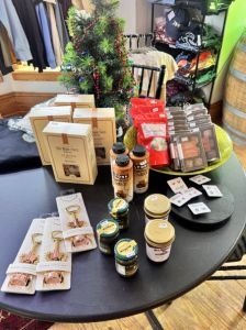 Old Tom&#039;s Beer, Wine &amp; Provisions photo