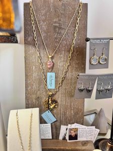 Old Tom&#039;s Beer, Wine &amp; Provisions photo