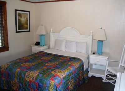 The Dare Haven Motel on the Outer Banks photo